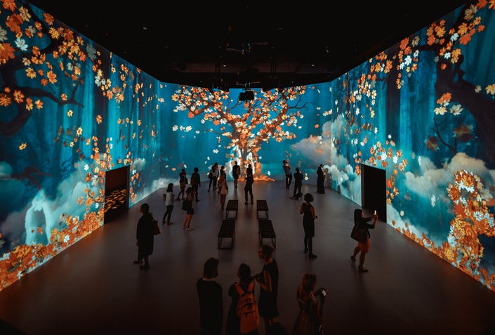 山东多媒体展厅CAVE沉浸式折幕三维动画数字影片制作